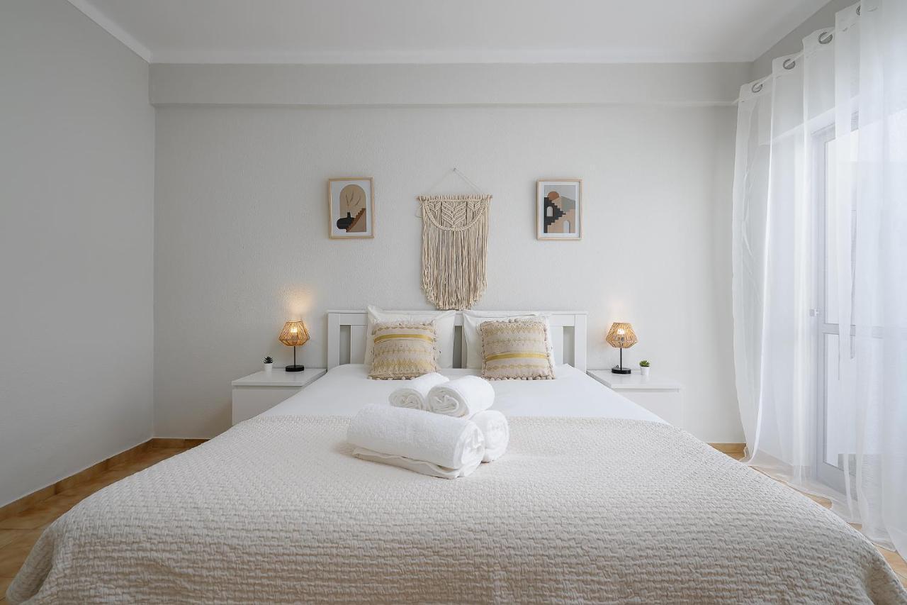 Tranquil View Apartment By Lovelystay Quarteira Esterno foto