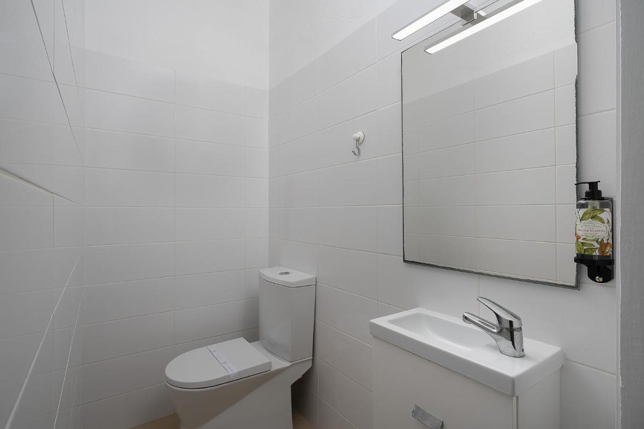 Tranquil View Apartment By Lovelystay Quarteira Esterno foto