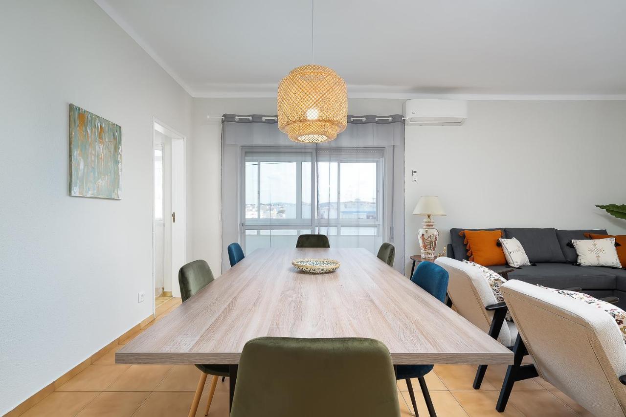Tranquil View Apartment By Lovelystay Quarteira Esterno foto
