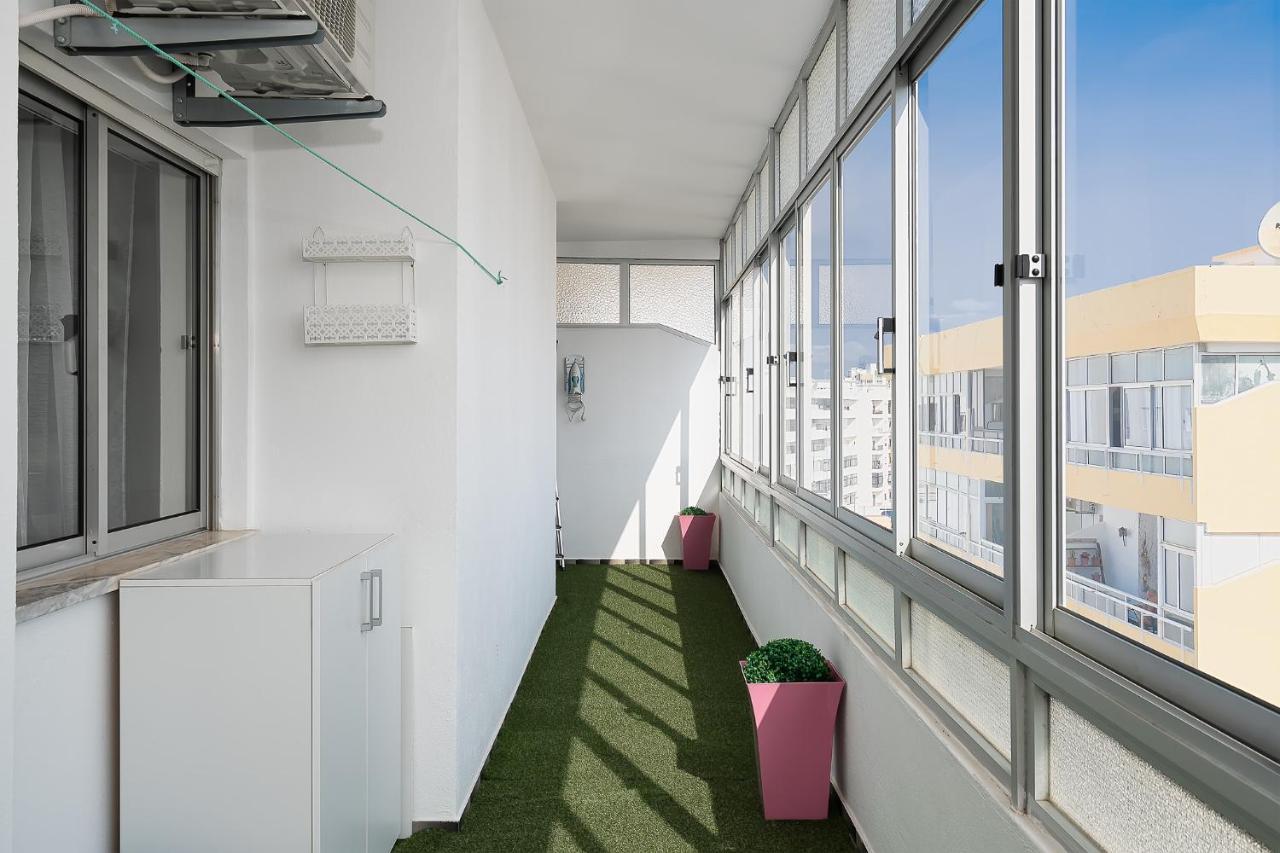 Tranquil View Apartment By Lovelystay Quarteira Esterno foto