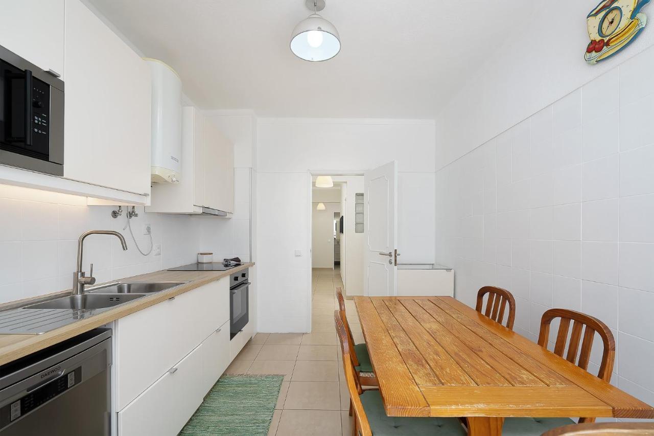 Tranquil View Apartment By Lovelystay Quarteira Esterno foto